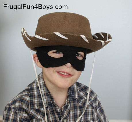 Make your own Lone Ranger mask - free printable pattern included!