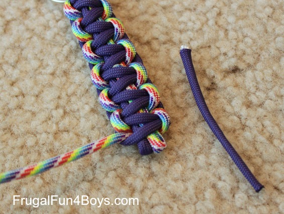 How to make parachute cord key chains and zipper pulls