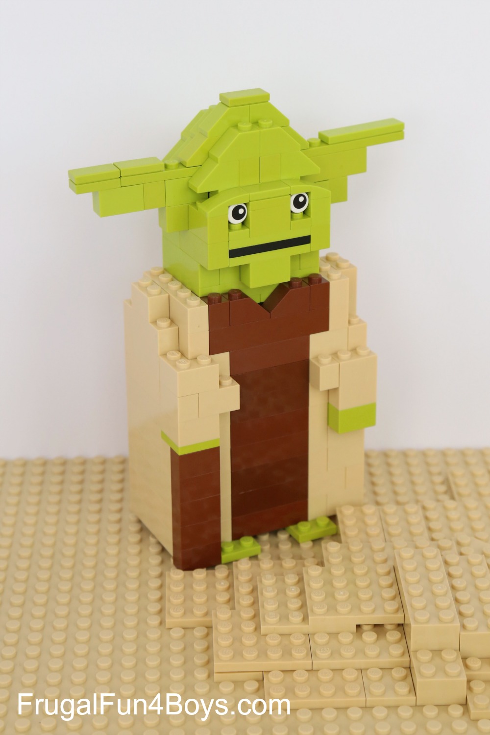LEGO Yoda Building Instructions