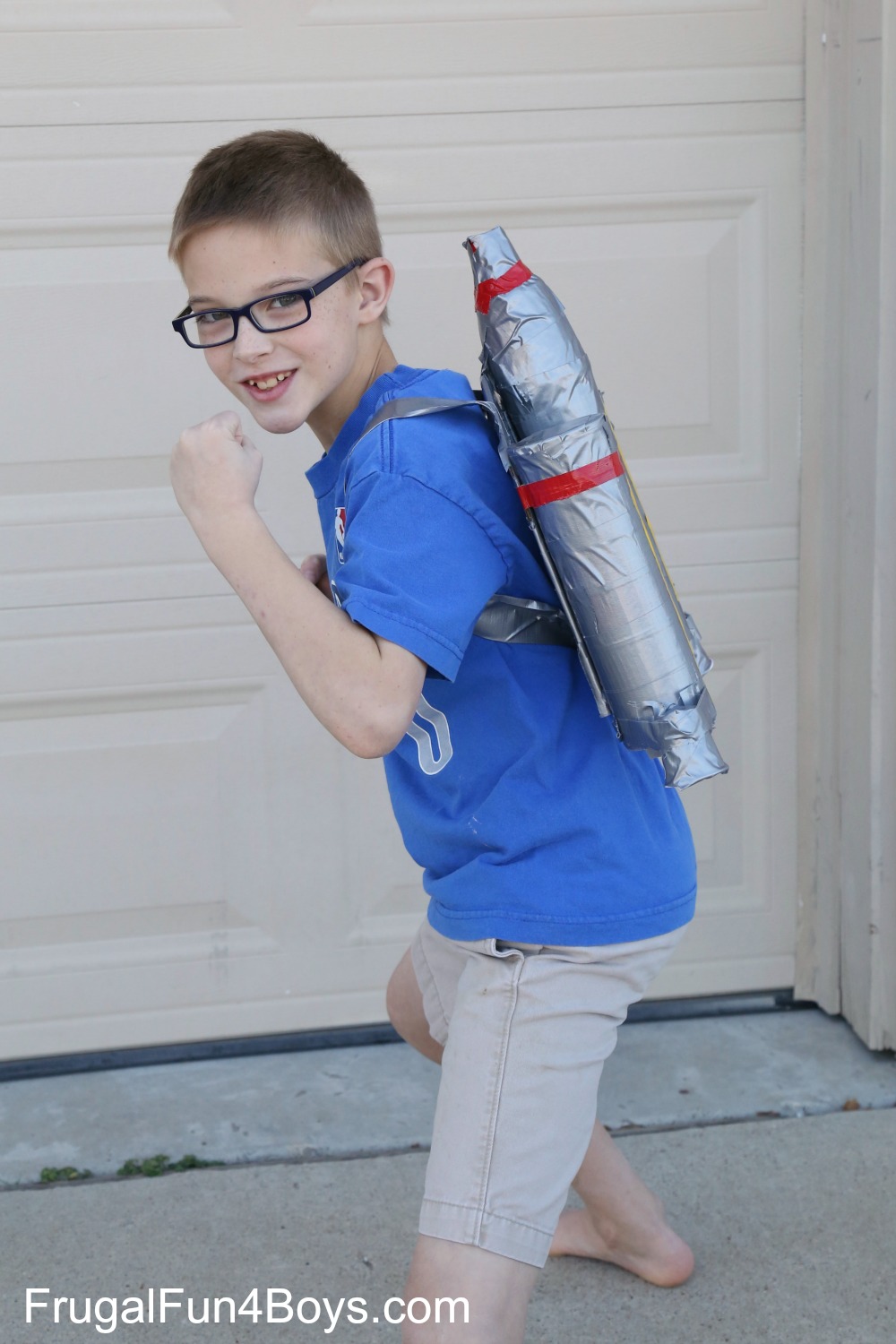 How to Make a Duct Tape Star Wars Jetpack