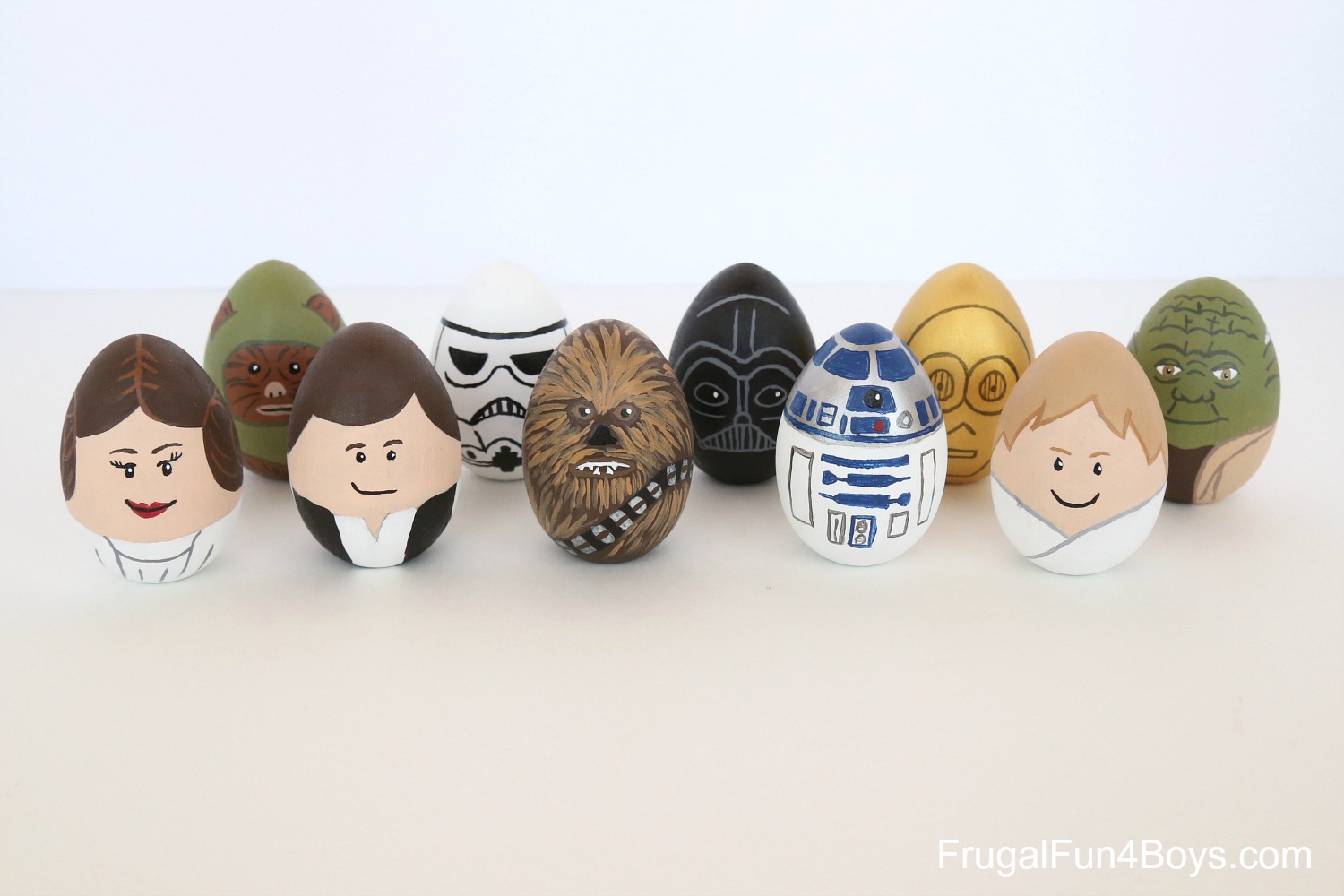 How to Make Star Wars Painted Easter Eggs