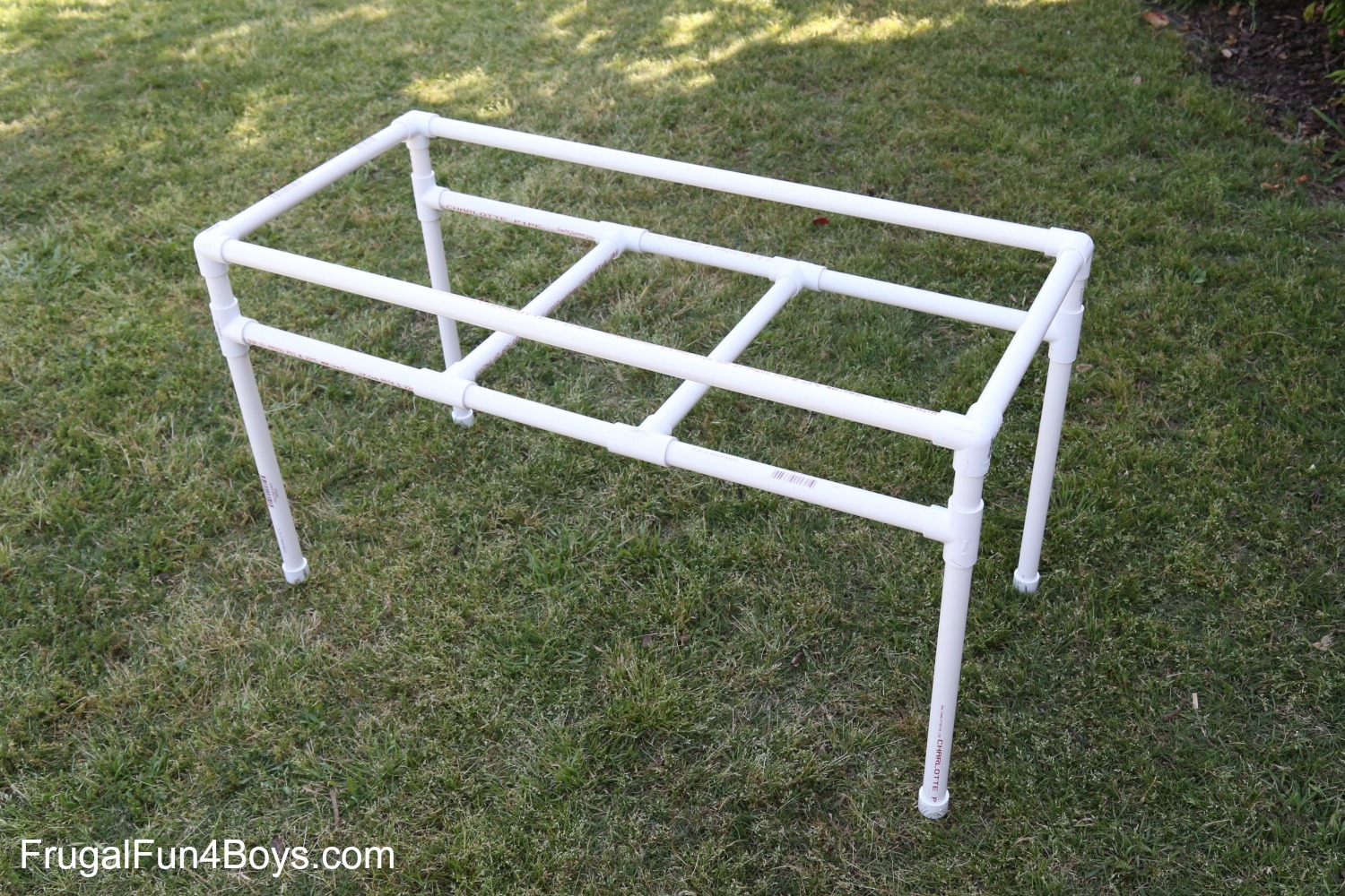 How to Build a PVC Pipe Sand and Water Table