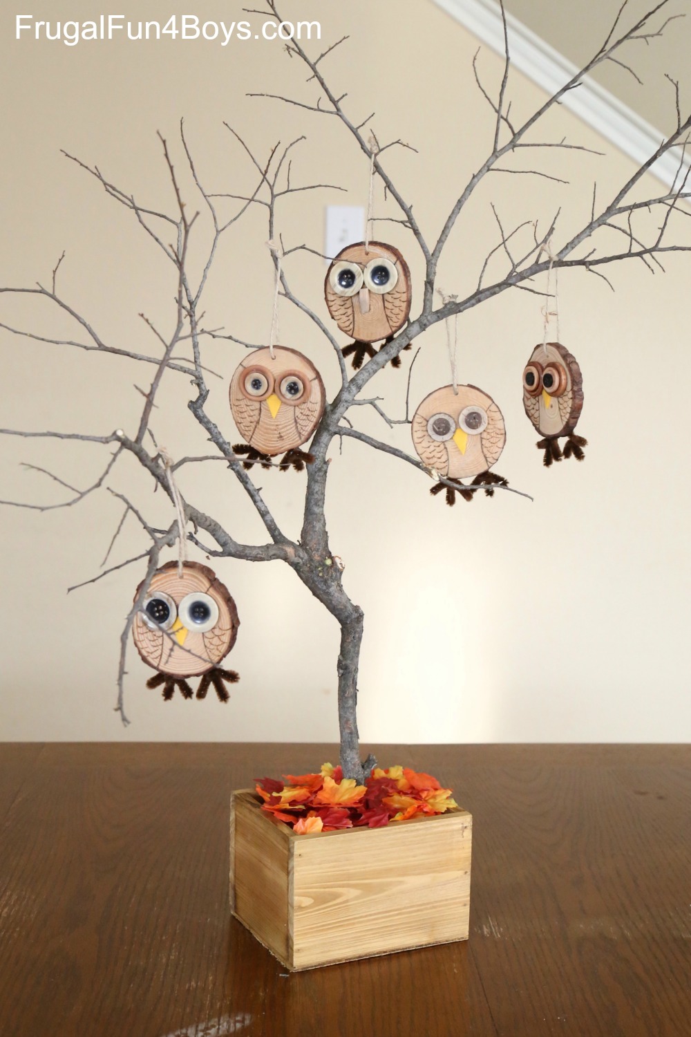 Make an Owl Tree - Wood Slice Owl Craft