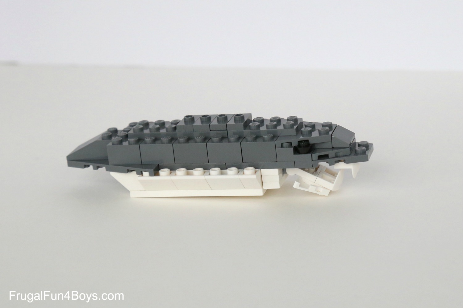 LEGO Shark Building Instructions