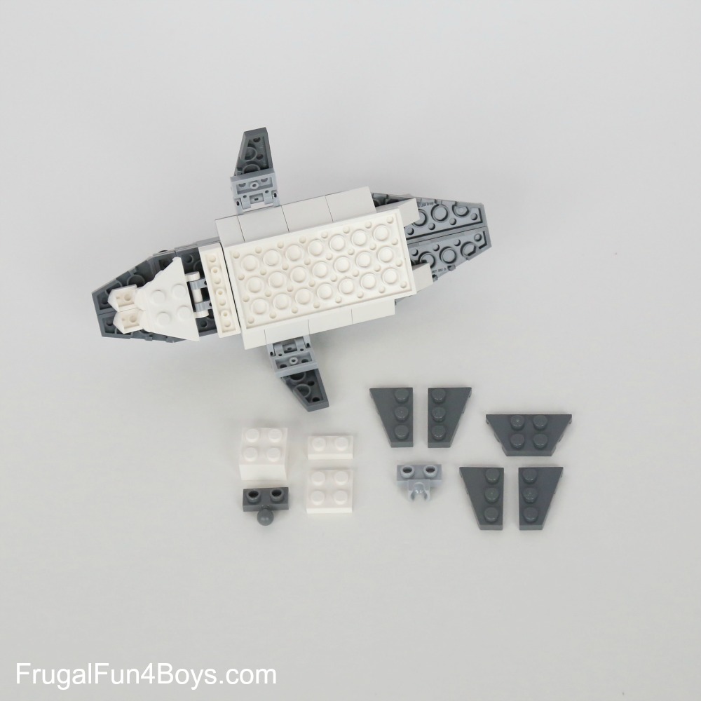 LEGO Sharks Building Instructions