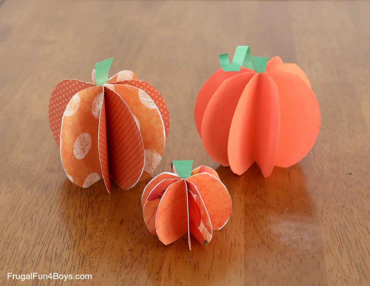 3D Paper Pumpkins fall craft for kids