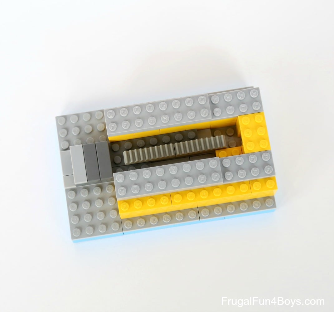 How to Build a LEGO® Candy Machine {Dispense One Candy at a Time ...