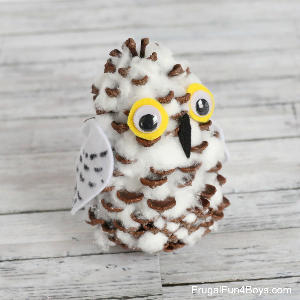 Pine Cone Snowy Owl Craft for Kids