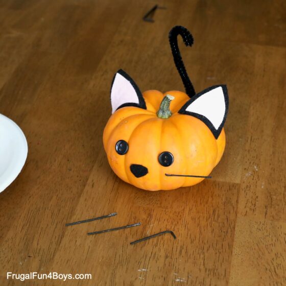 Easy Pumpkin Decorating Ideas - Frugal Fun For Boys and Girls