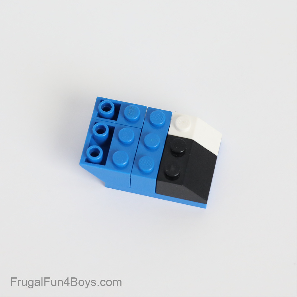 10 LEGO Black Tail 4 x 1 x 3